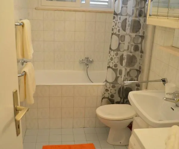 With Parking Space - 11594 Apartamento