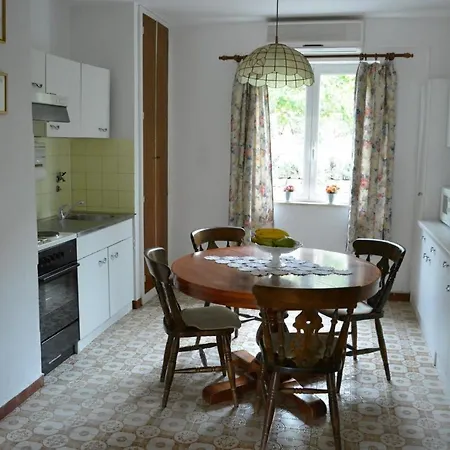 With Parking Space - 11594 Apartment Korcula Town